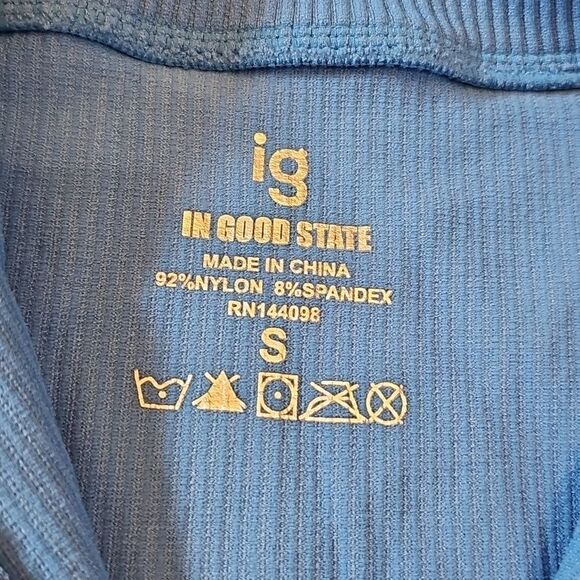 Ribbed Blue Crop Top Size S - Picture 4 of 6